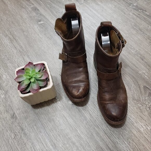 Sendra Carol Barbados Ankle Booties Side Buckle Harness Sz 8.5 - Picture 2 of 9